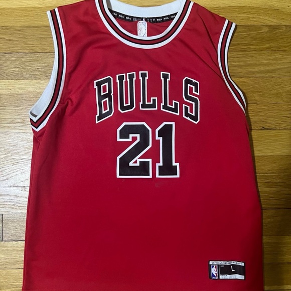 NBA Chicago Bulls Jimmy Butler sz L jersey - Picture 1 of 3